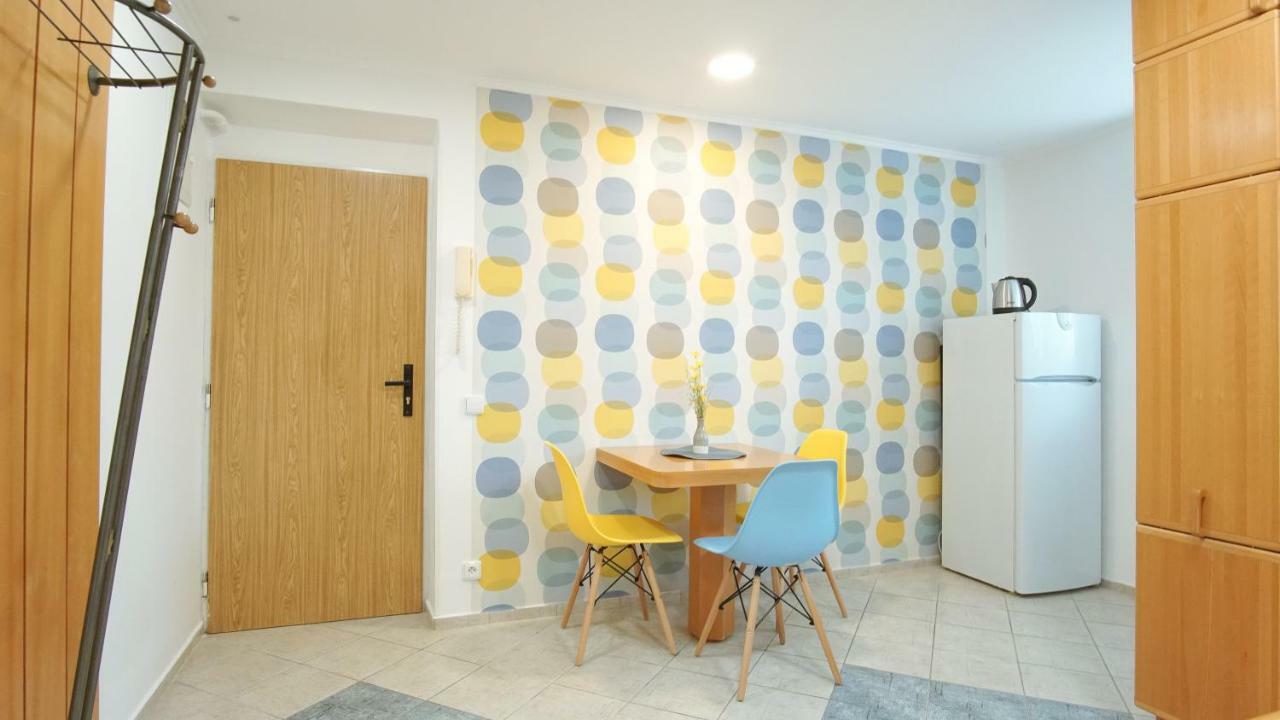 Apartmány Monty KLV Exterior foto