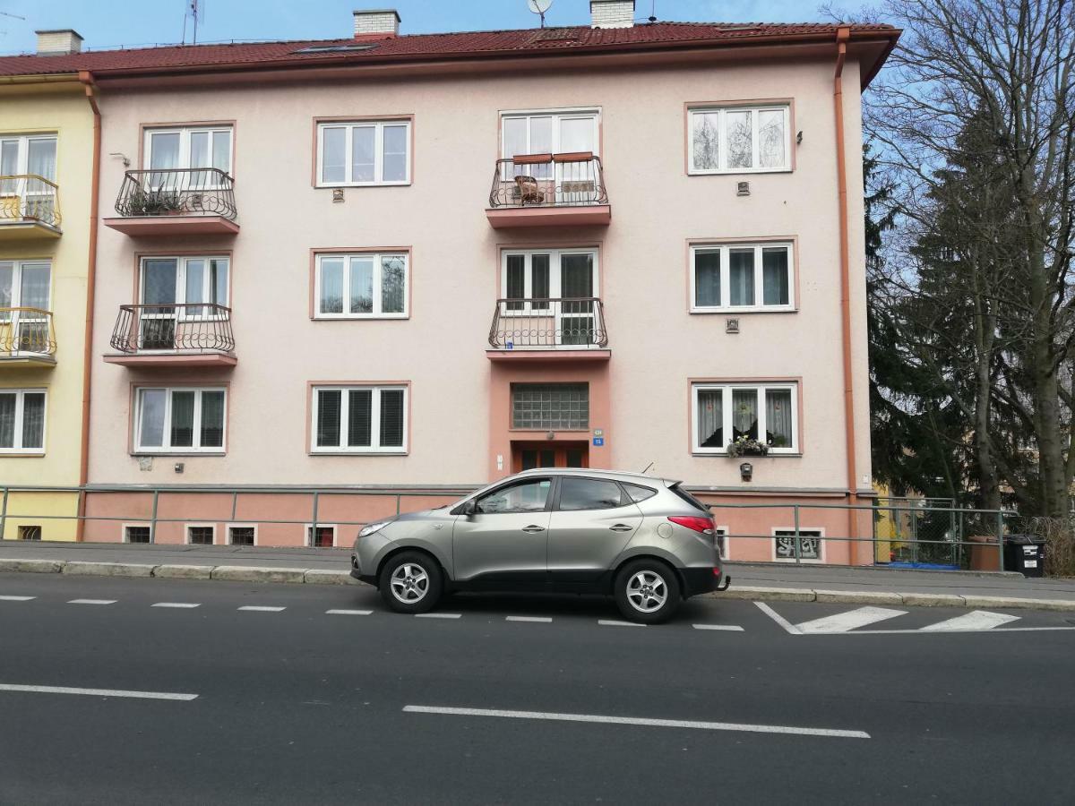 Apartmány Monty KLV Exterior foto